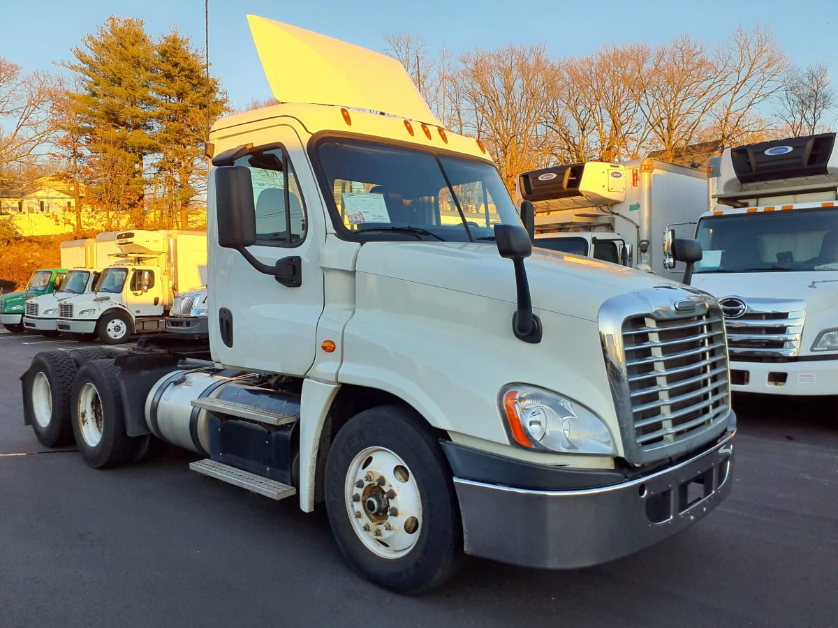 2016 Freightliner/Mercedes CASCADIA 125 643367