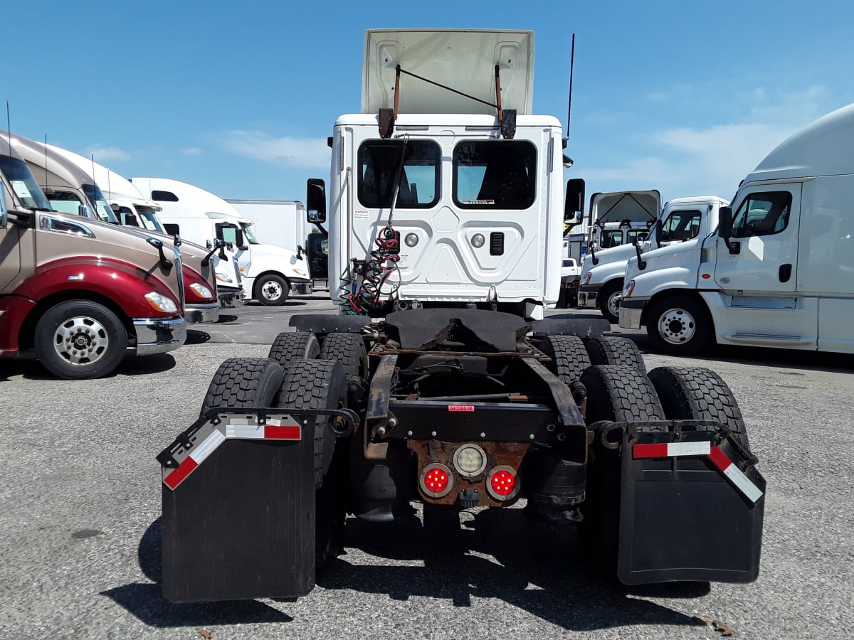 2016 Freightliner/Mercedes CASCADIA 125 643368