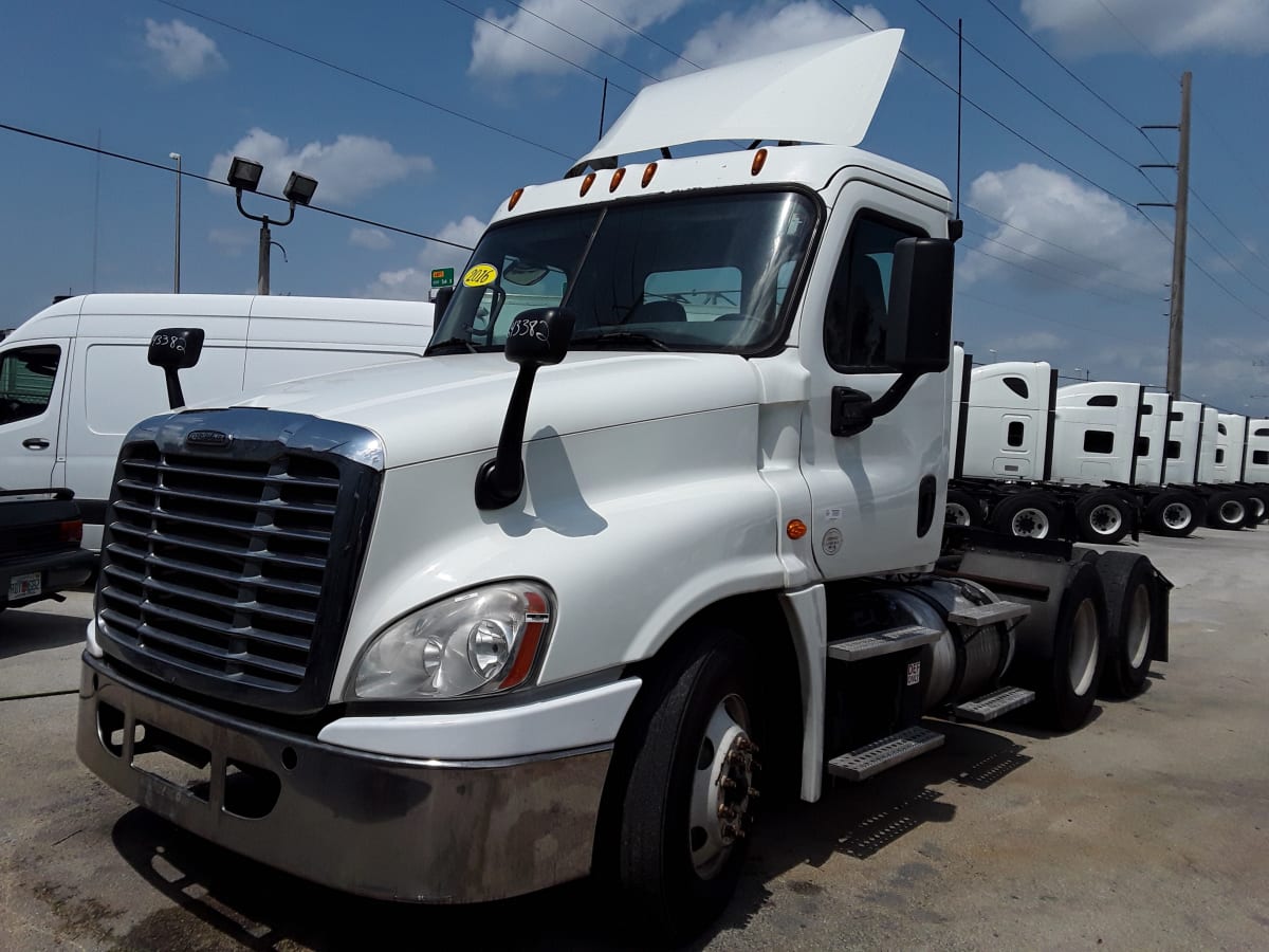 2016 Freightliner/Mercedes CASCADIA 125 643382