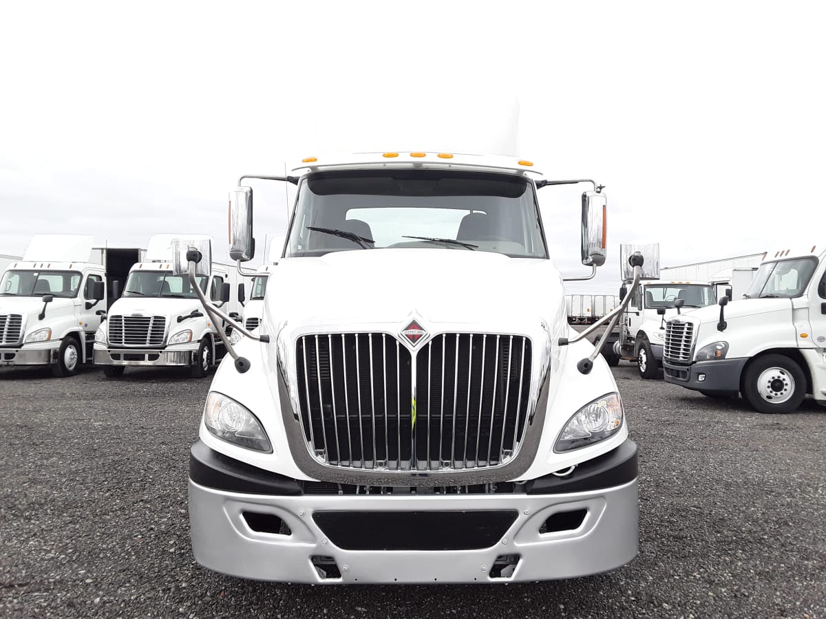 2016 Navistar International PROSTAR 643415