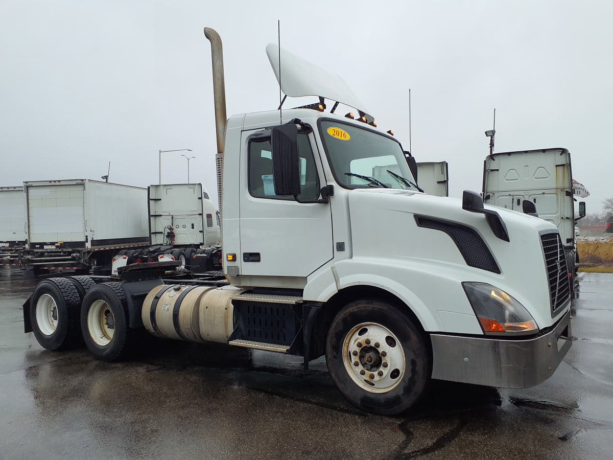 2016 Volvo VNL64TRACTOR 643716