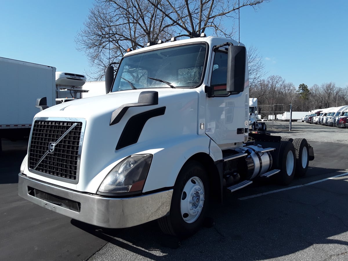 2016 Volvo VNL64TRACTOR 643719