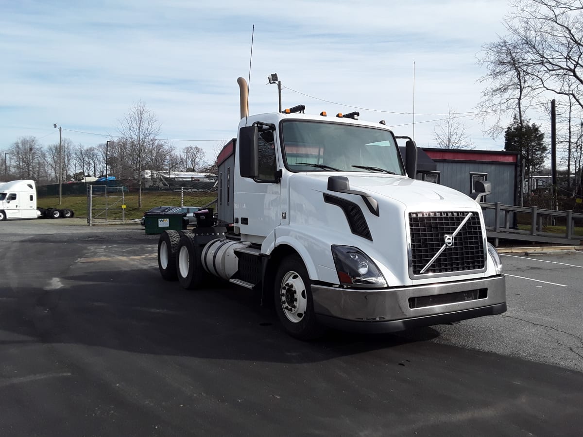 2016 Volvo VNL64TRACTOR 643721