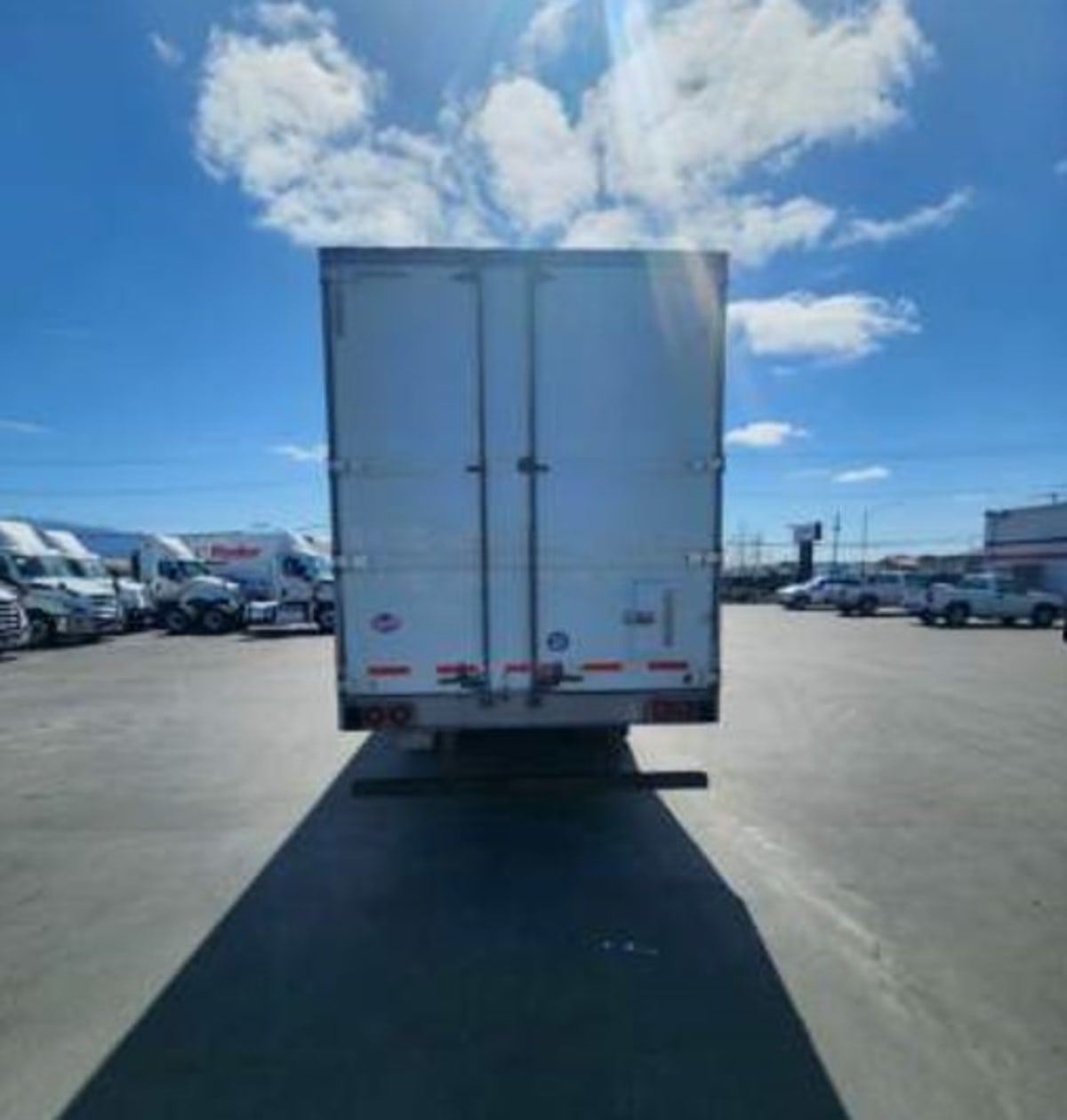 2016 Utility Trailers VS2RA 53/162/102 643748