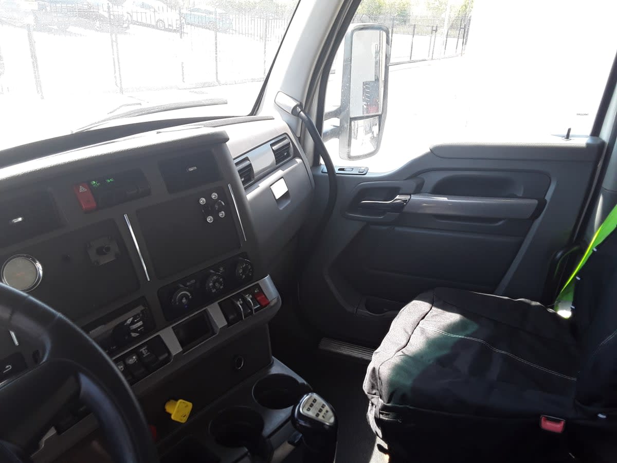 2016 Kenworth Trucks T600A 643793
