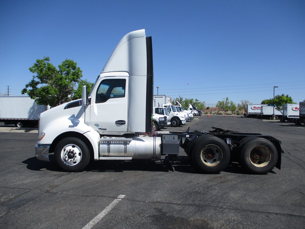 2016 Kenworth Trucks T600A 643812