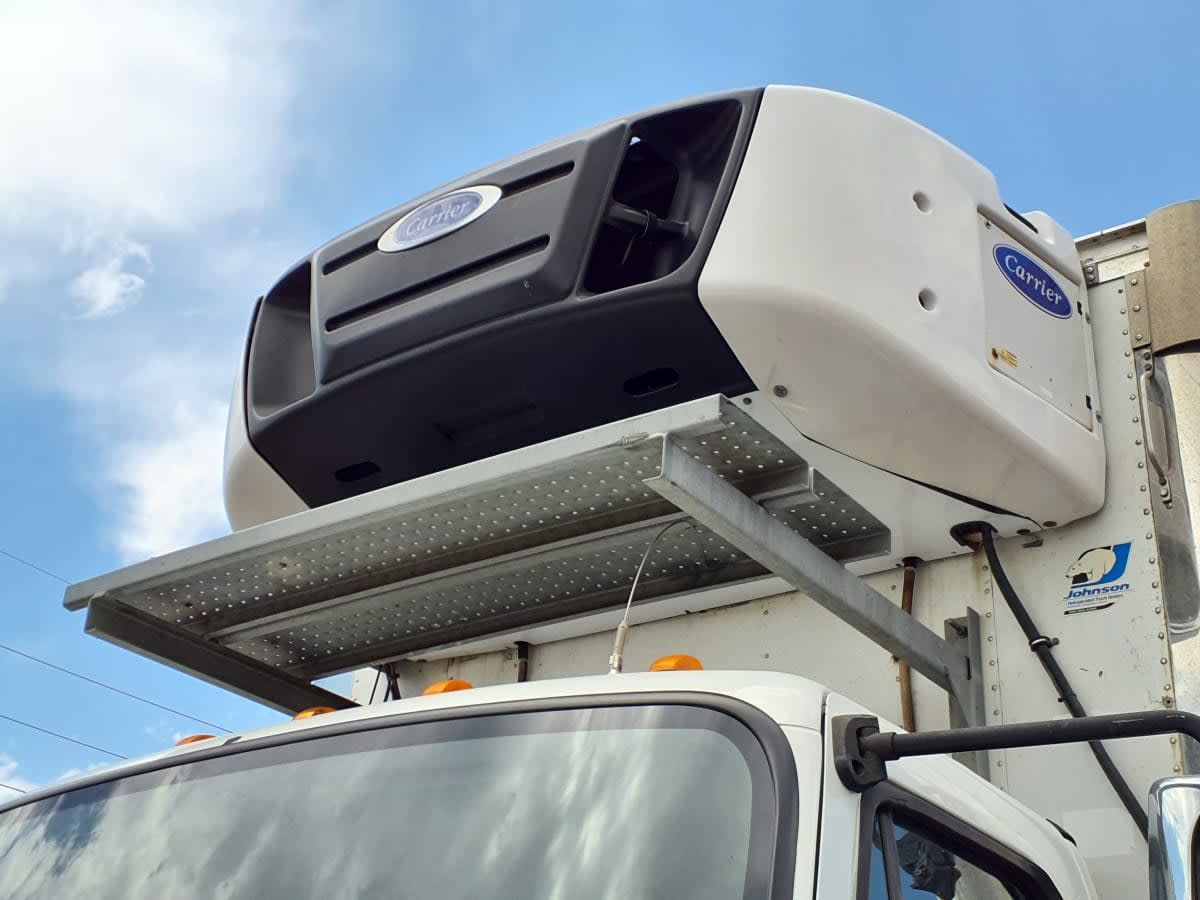 2016 Freightliner M2 106 - image 7