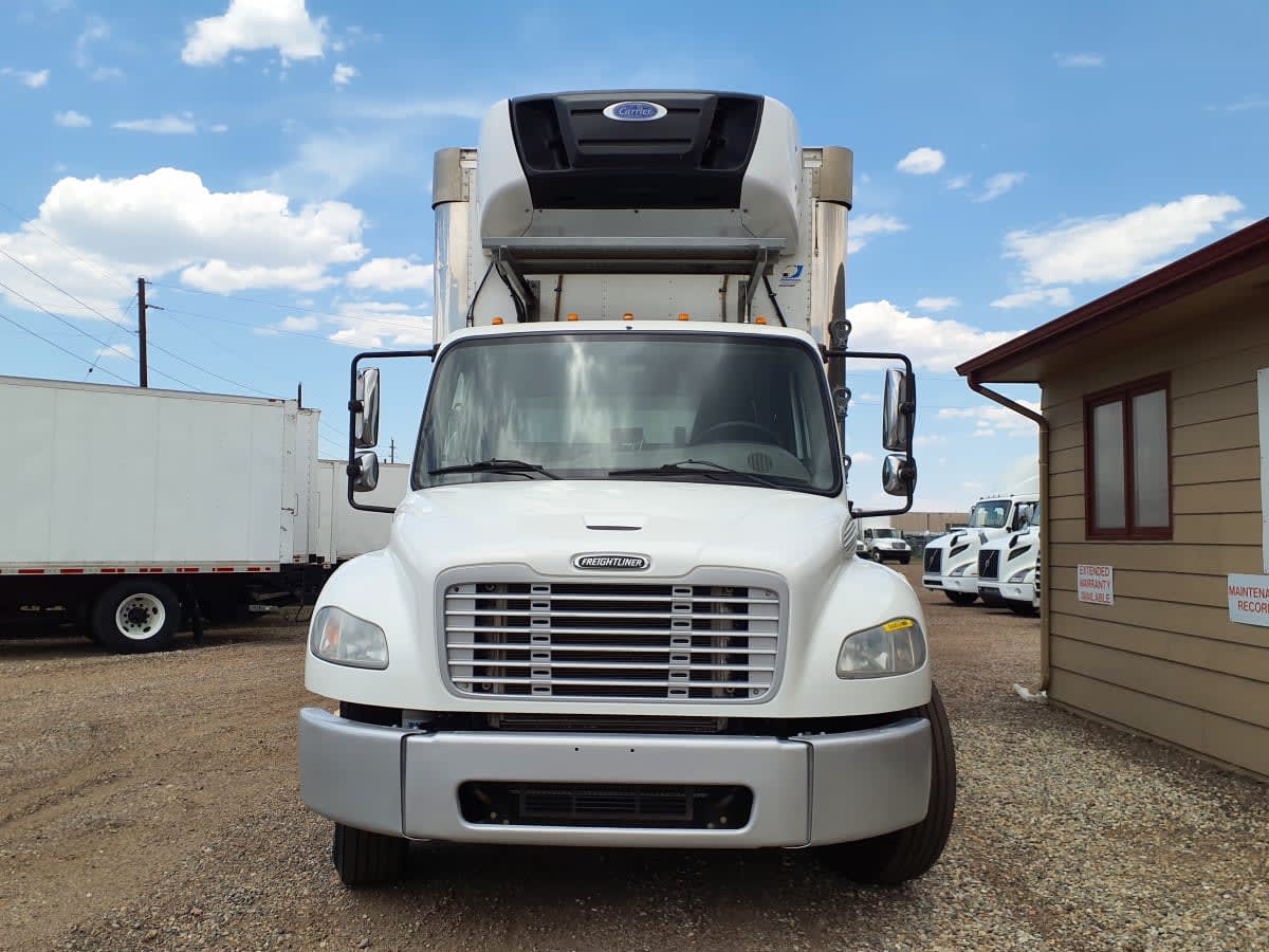 2016 Freightliner M2 106 - image 2
