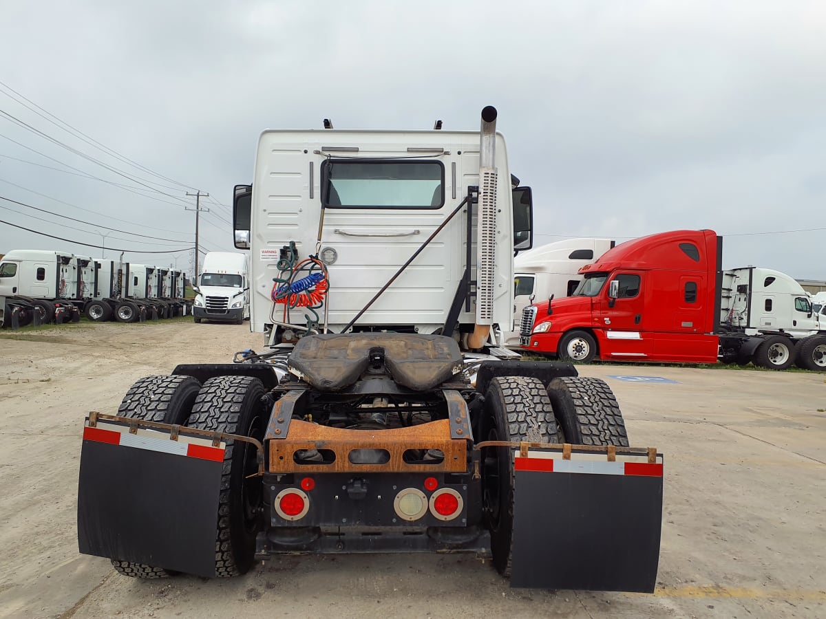 2016 Volvo VNL42TRACTOR 644025