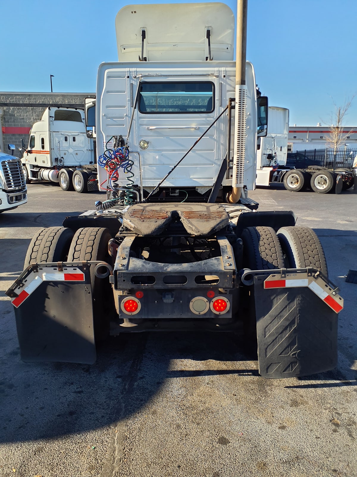 2016 Volvo VNL42TRACTOR 644026