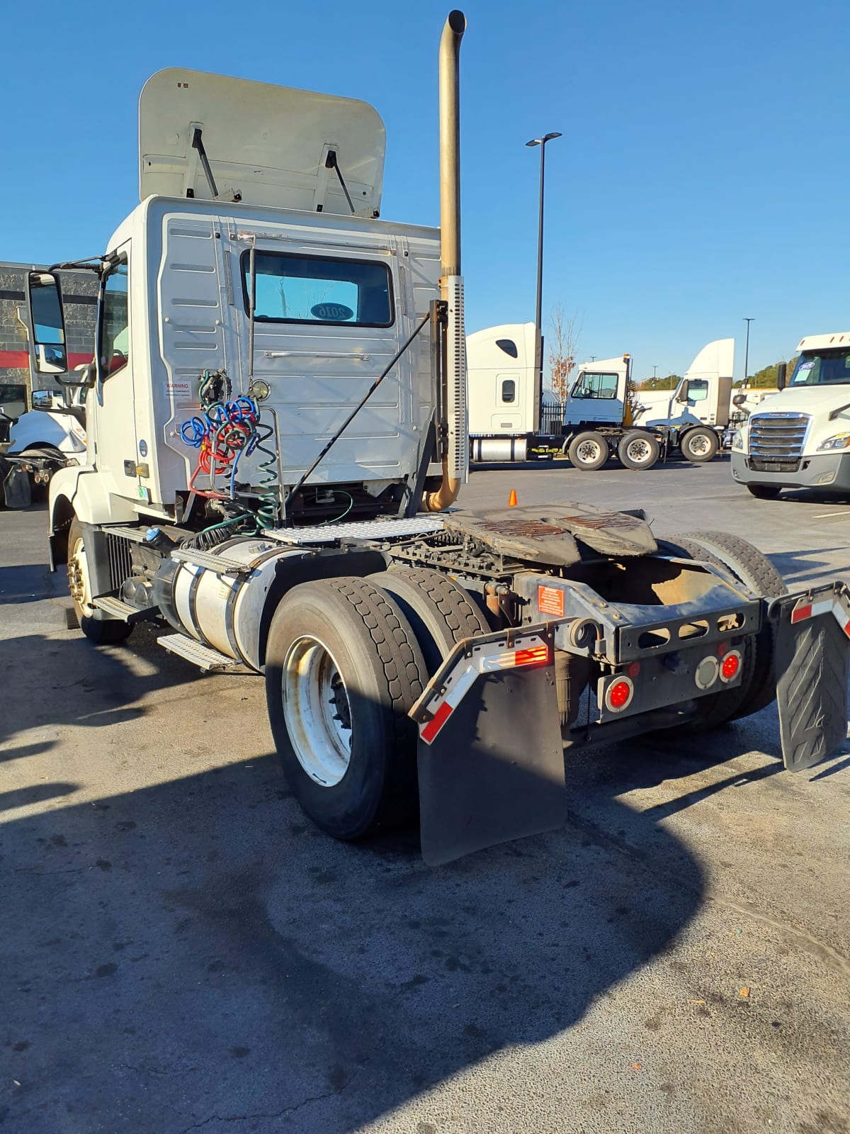 2016 Volvo VNL42TRACTOR 644026