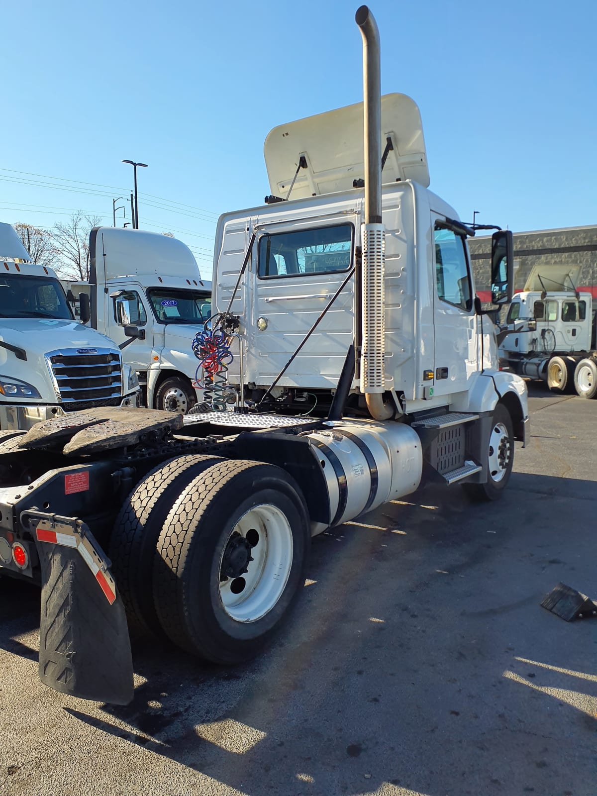 2016 Volvo VNL42TRACTOR 644026