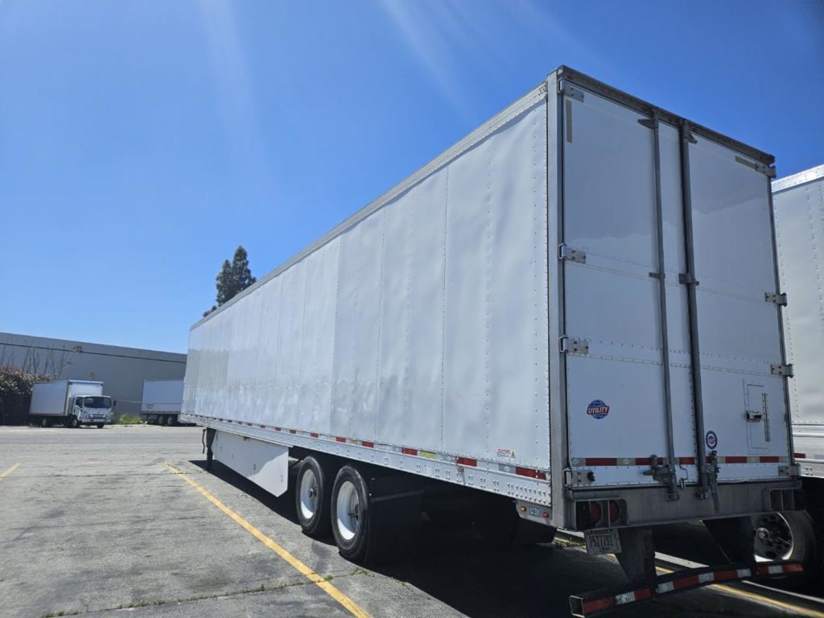 2016 Utility Trailers VS2RA 53/162/102 644313