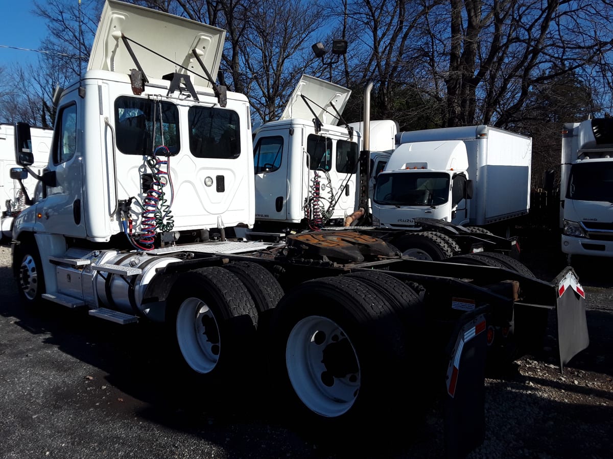 2016 Freightliner/Mercedes CASCADIA 125 644485