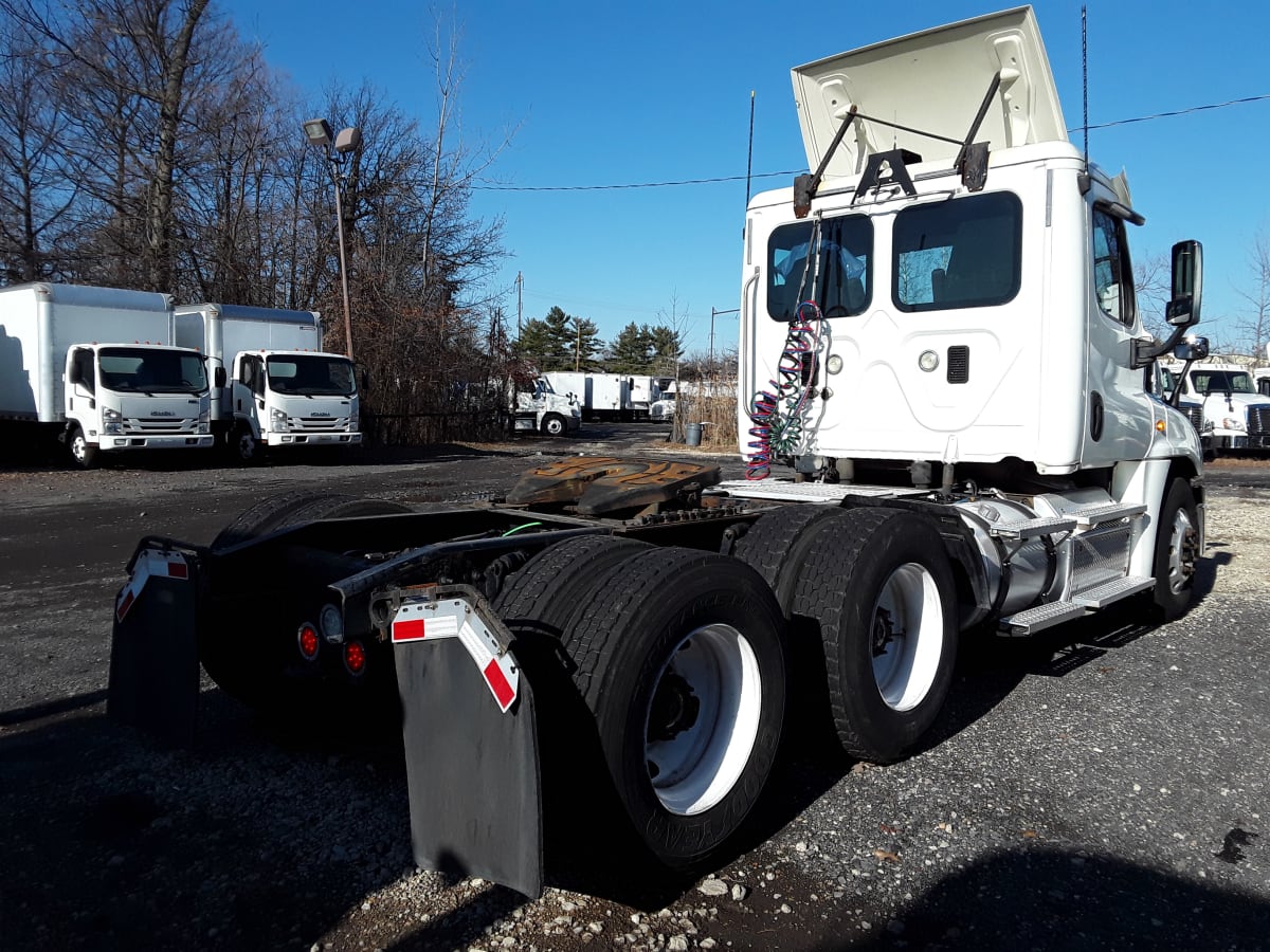 2016 Freightliner/Mercedes CASCADIA 125 644485