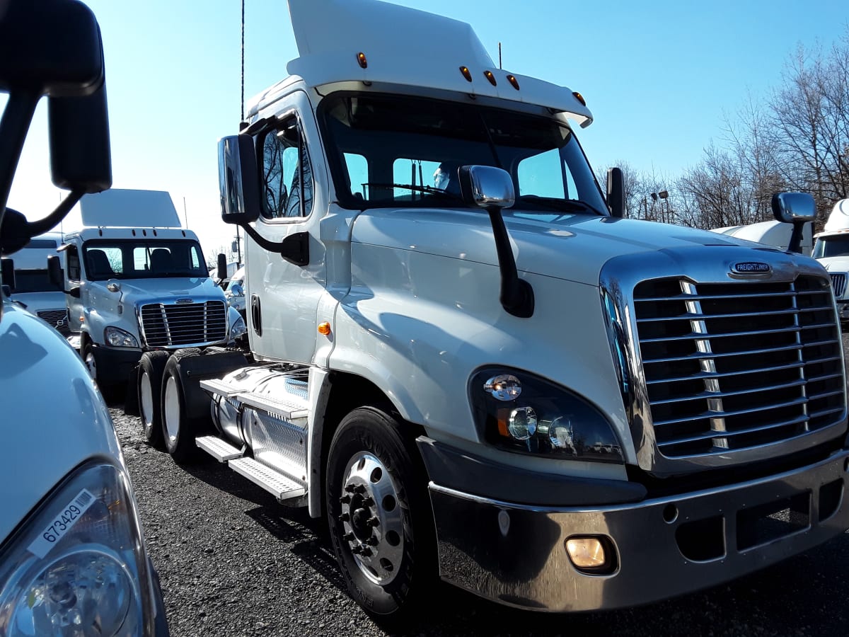 2016 Freightliner/Mercedes CASCADIA 125 644485