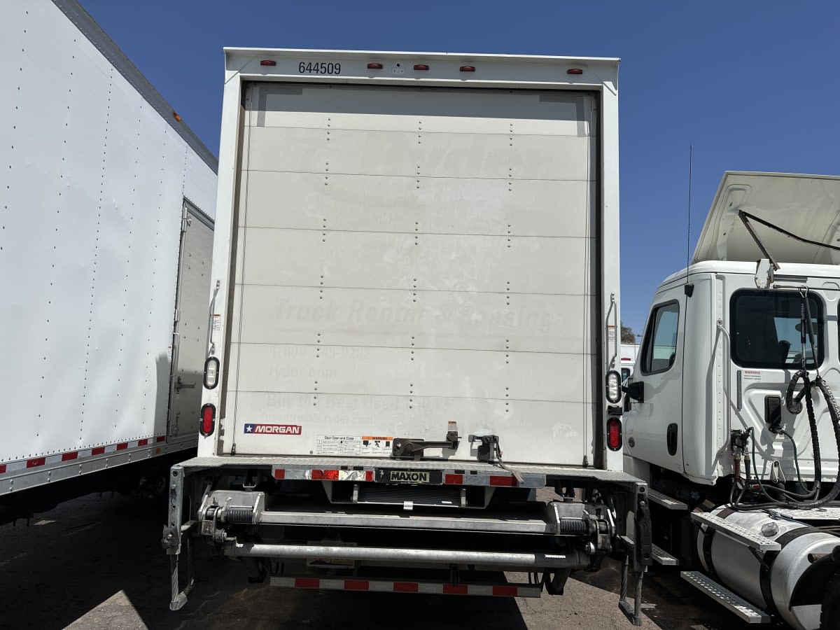 2016 Freightliner/Mercedes M2 106 644509