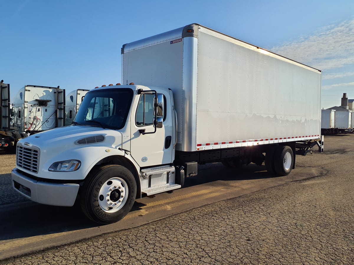 2016 Freightliner/Mercedes M2-106MD CONV 644577