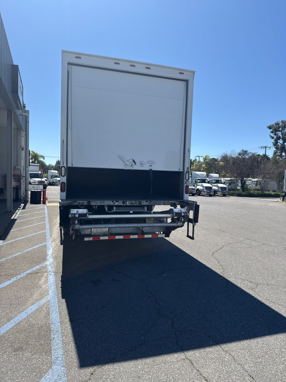 2016 Navistar International 4300 644599