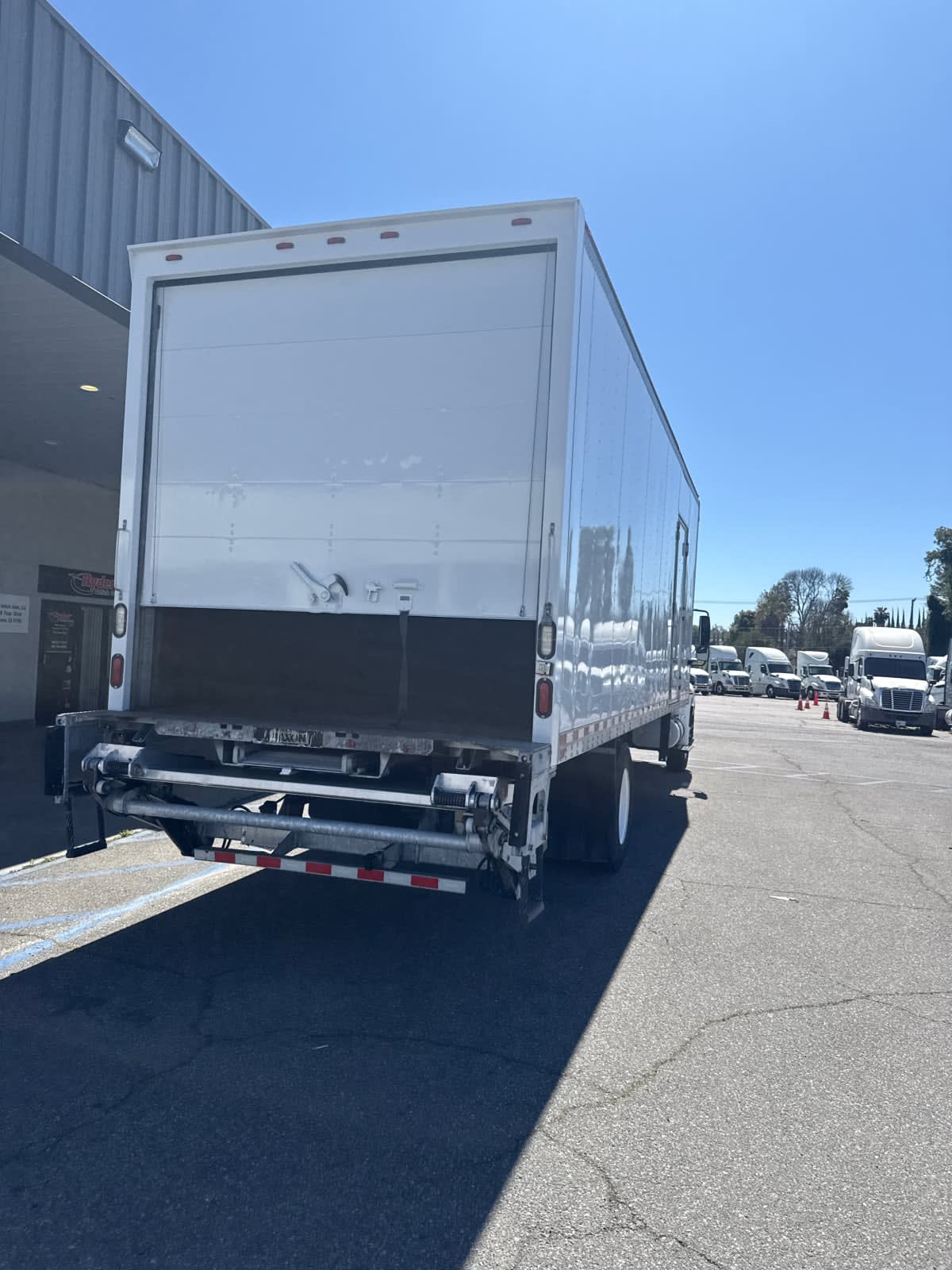 2016 Navistar International 4300 644599