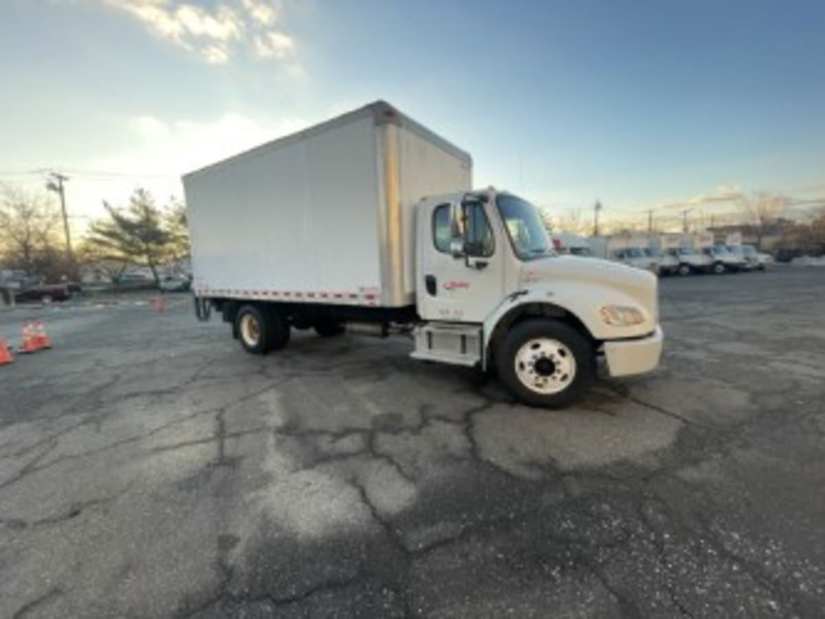 2016 Freightliner/Mercedes M2 106 644907