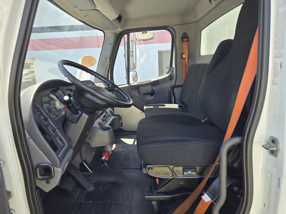 2016 Freightliner/Mercedes M2 106 644996