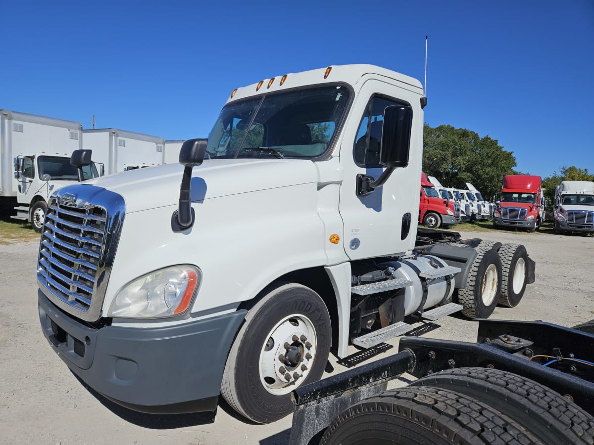 2016 Freightliner/Mercedes CASCADIA 125 645017