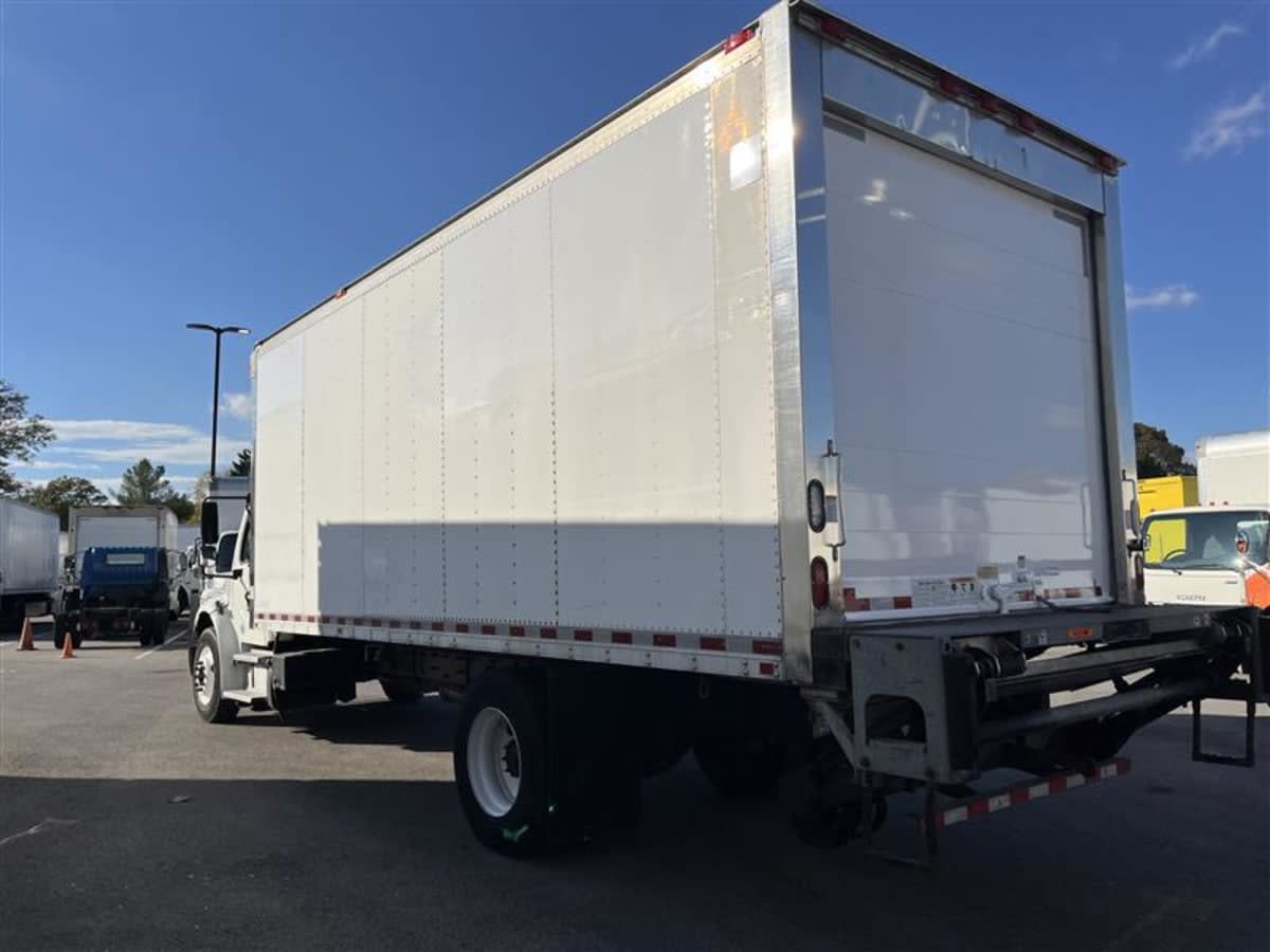 2016 Freightliner/Mercedes M2 106 645038