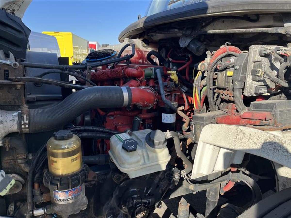 2016 Freightliner/Mercedes M2 106 645038