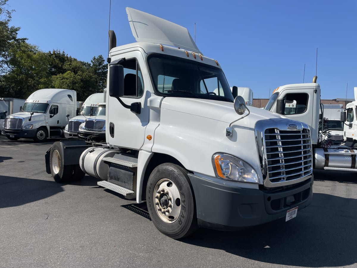 2016 Freightliner/Mercedes CASCADIA 125 645113