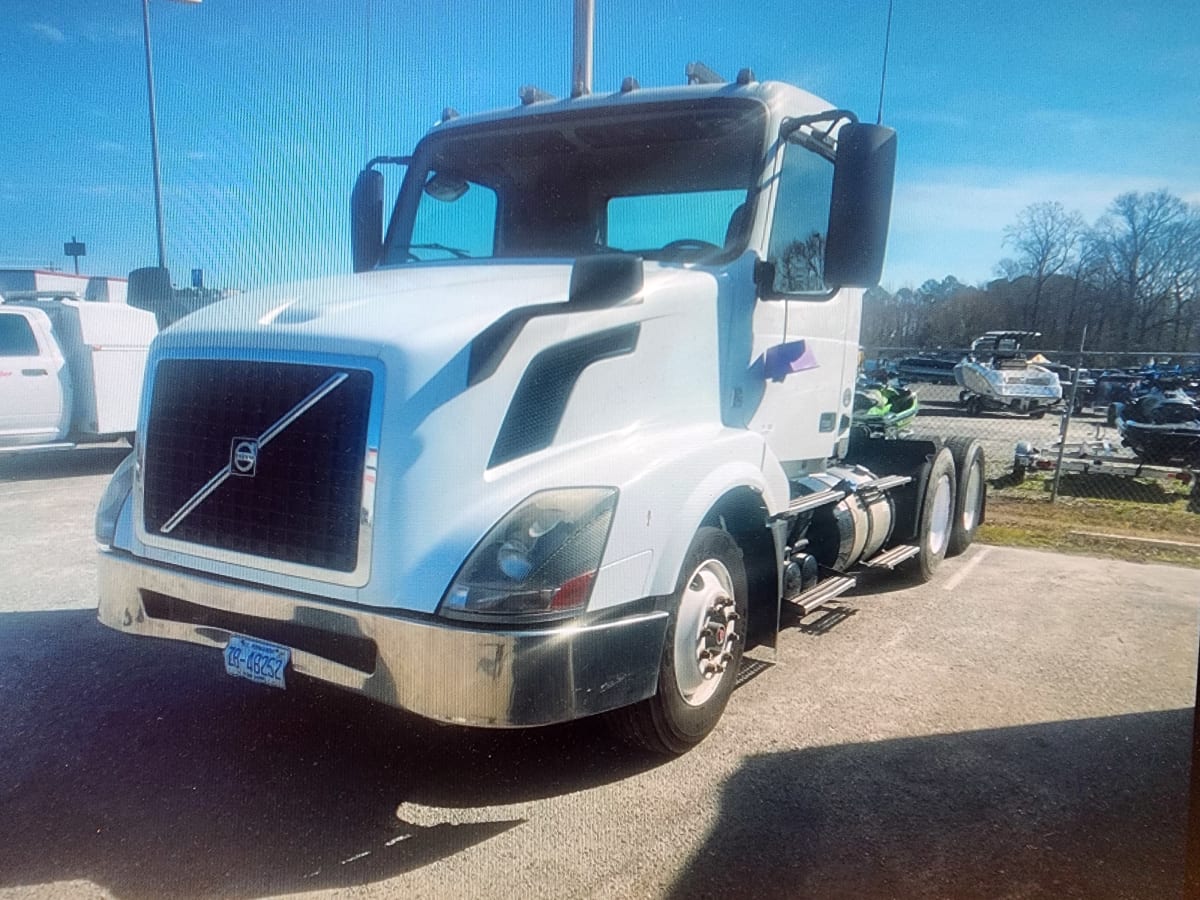 2016 Volvo VNL64TRACTOR 645121