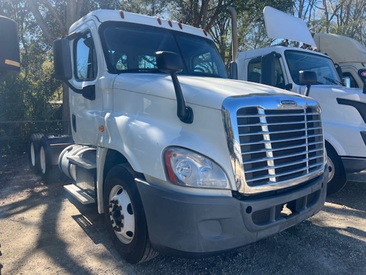 2016 Freightliner/Mercedes CASCADIA 125 645269