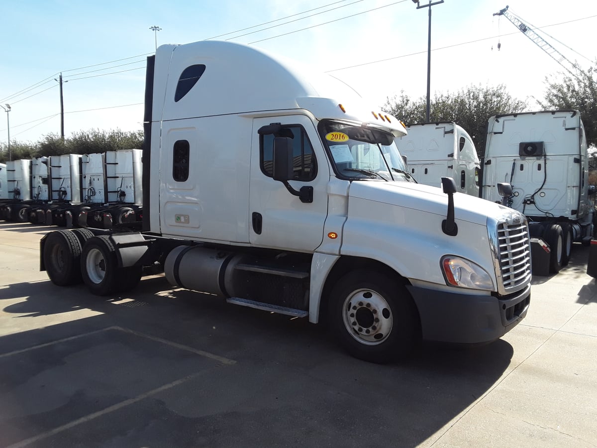 2016 Freightliner/Mercedes CASCADIA 125 645276