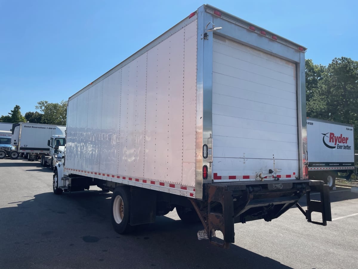2016 Freightliner/Mercedes M2 106 645471