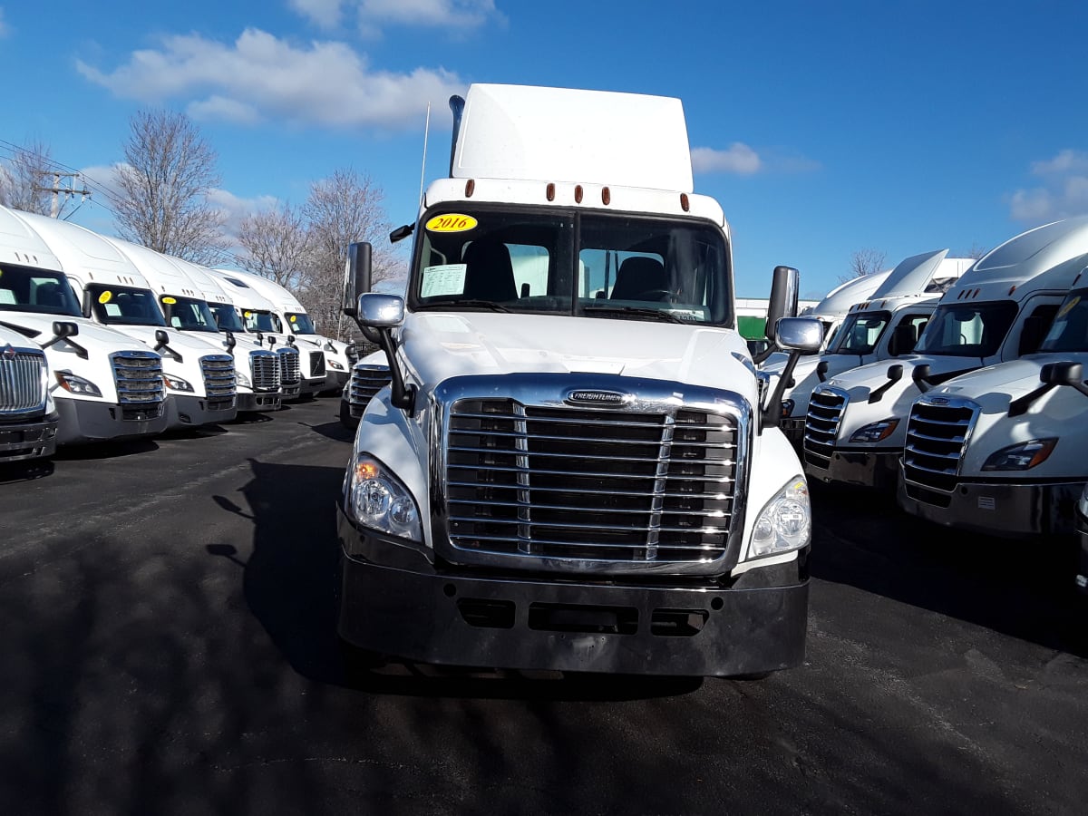 2016 Freightliner/Mercedes CASCADIA 125 645506