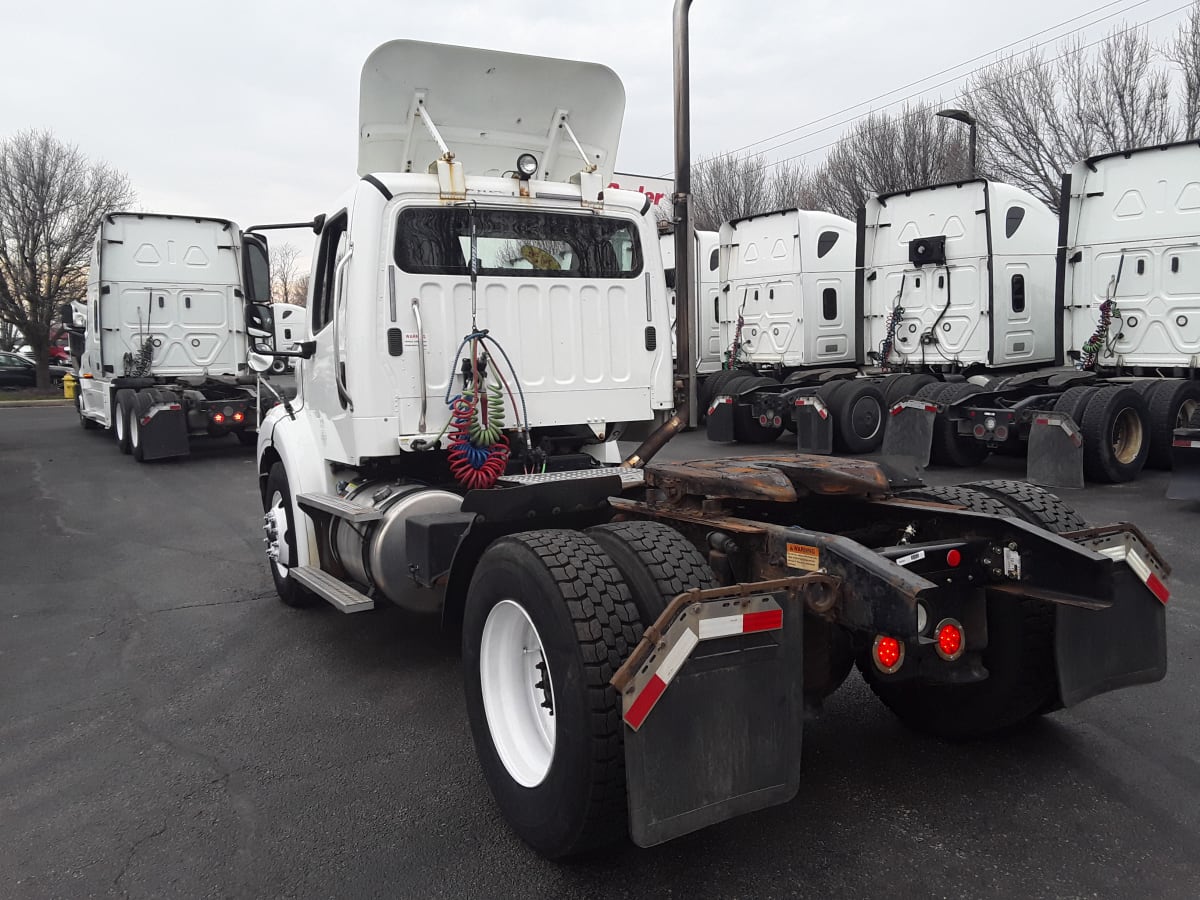 2016 Freightliner/Mercedes M2 112 645508