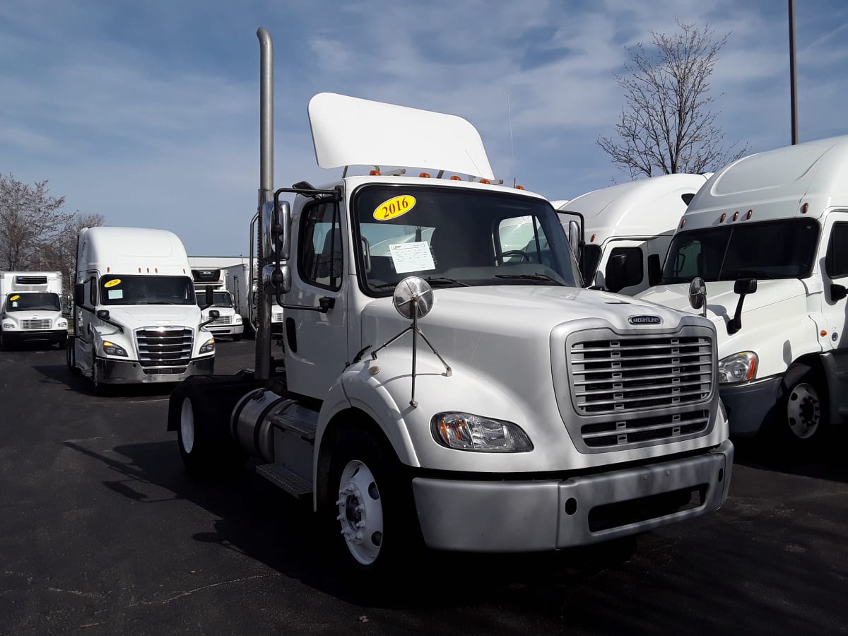 2016 Freightliner/Mercedes M2 112 645509