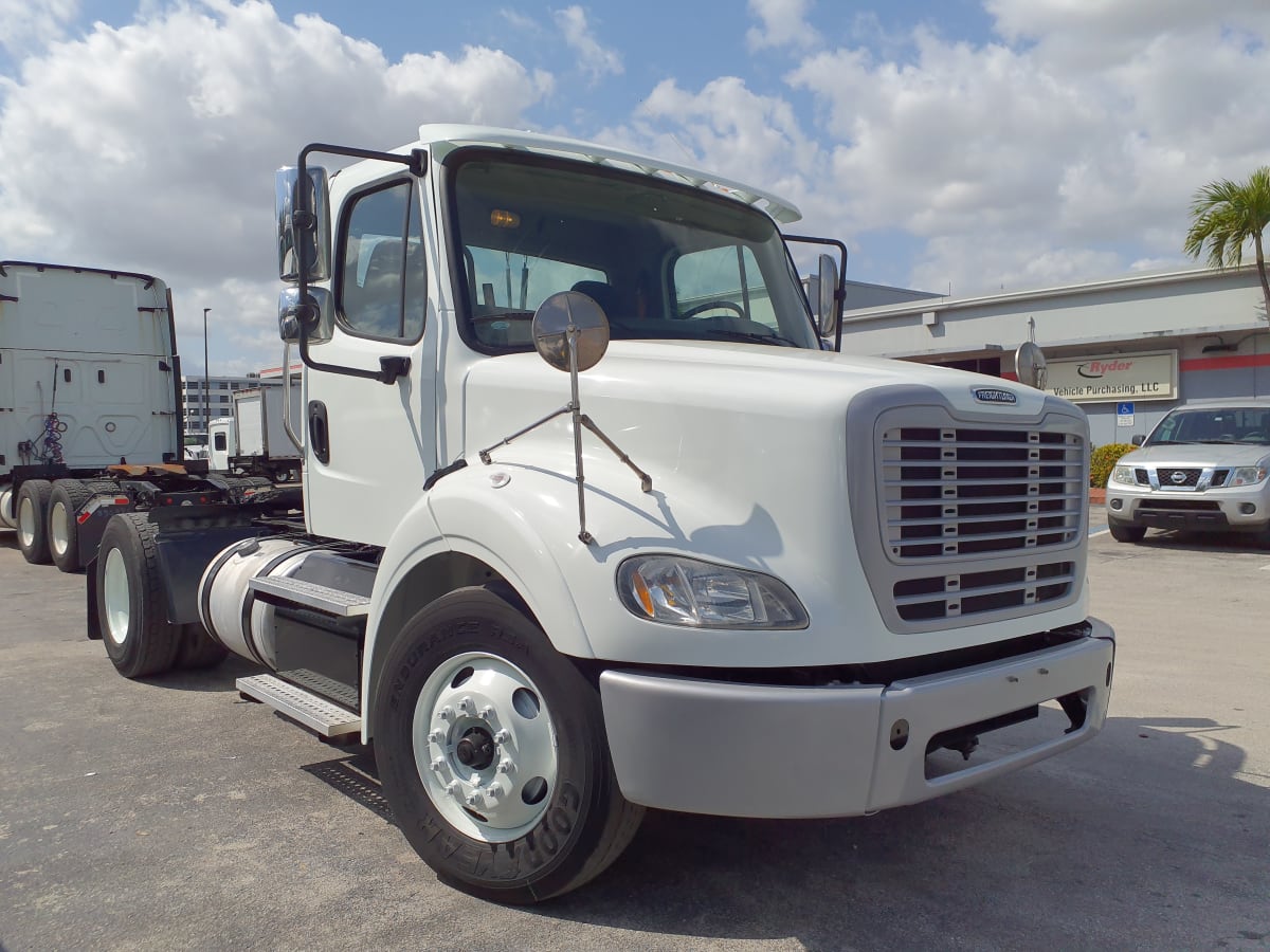 2016 Freightliner/Mercedes M2 112 645532