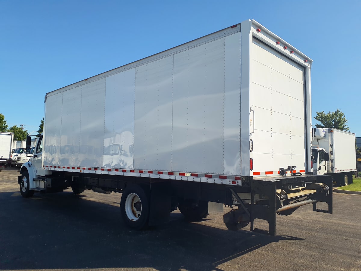 2016 Freightliner/Mercedes M2 106 645798