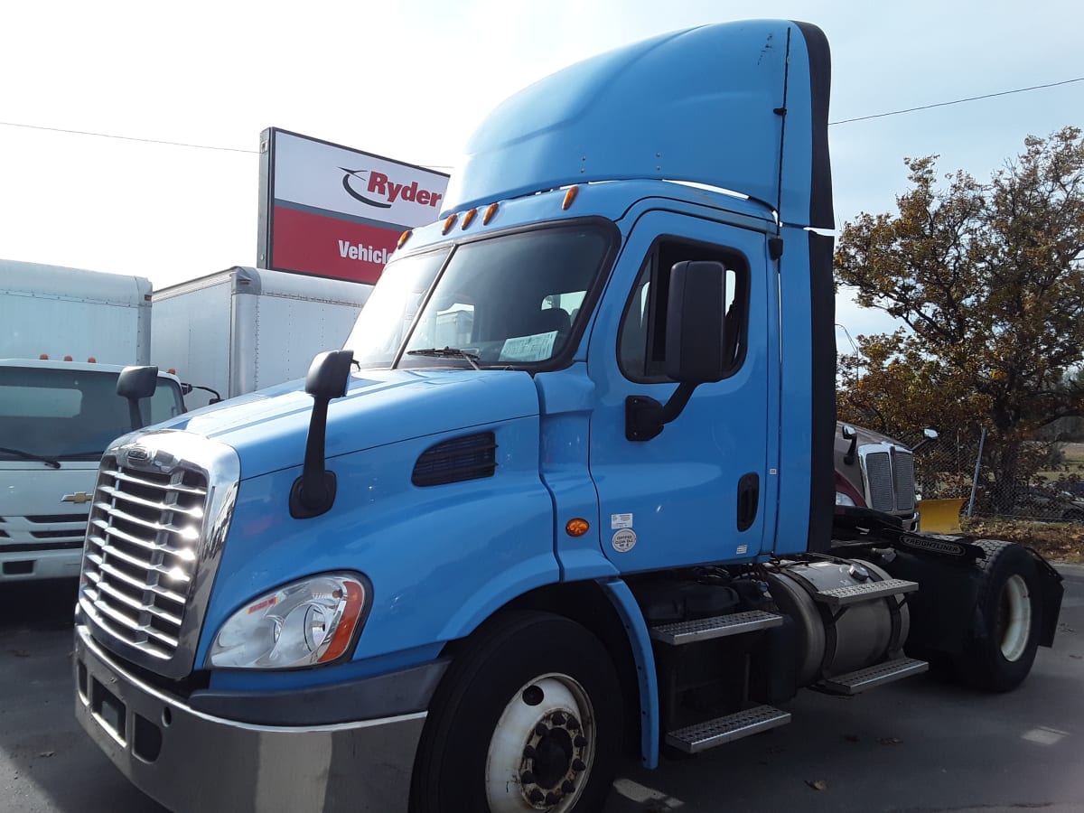 2016 Freightliner/Mercedes CASCADIA 113 645859