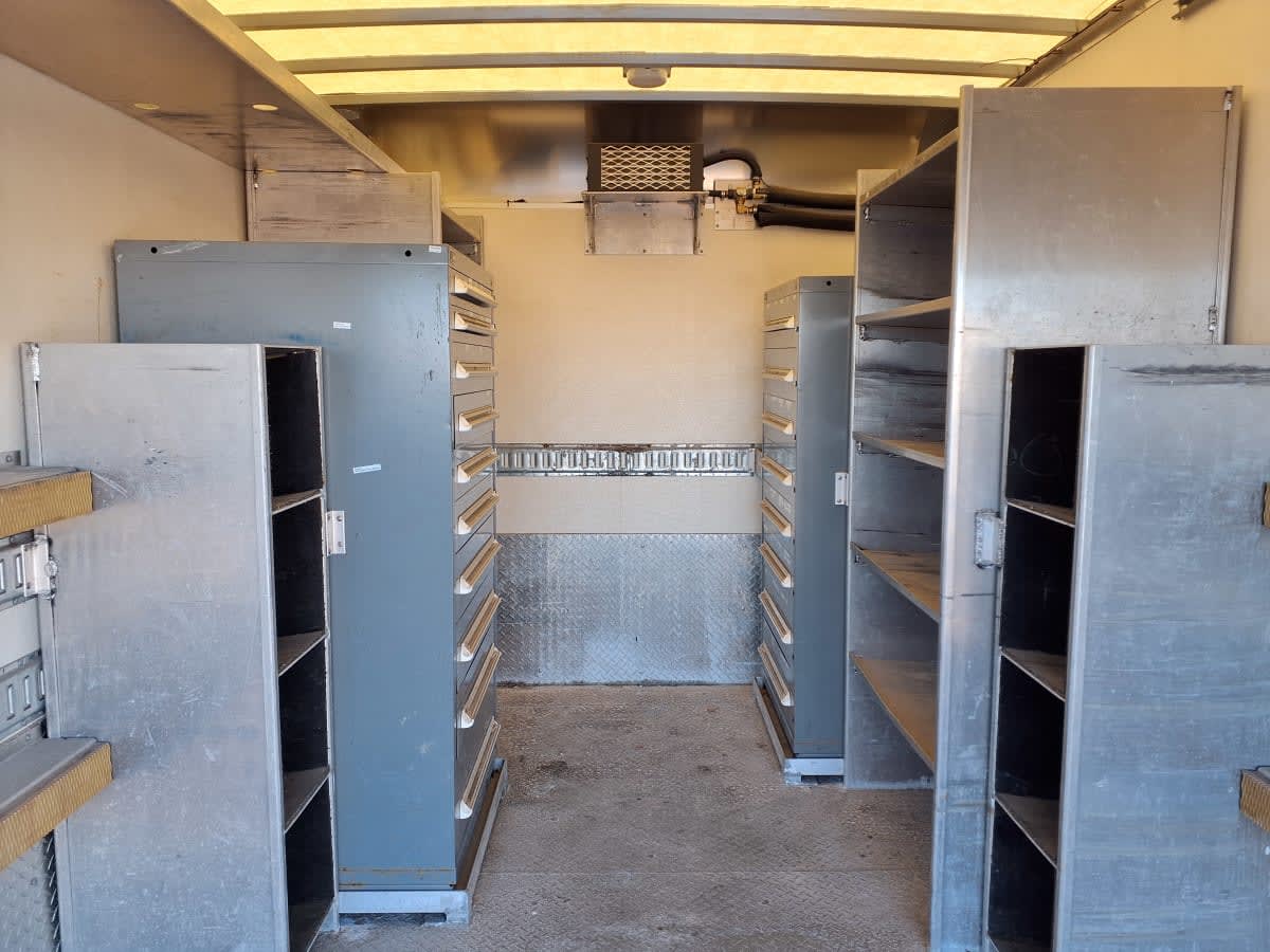 2016 Ford Motor Company F550 645962