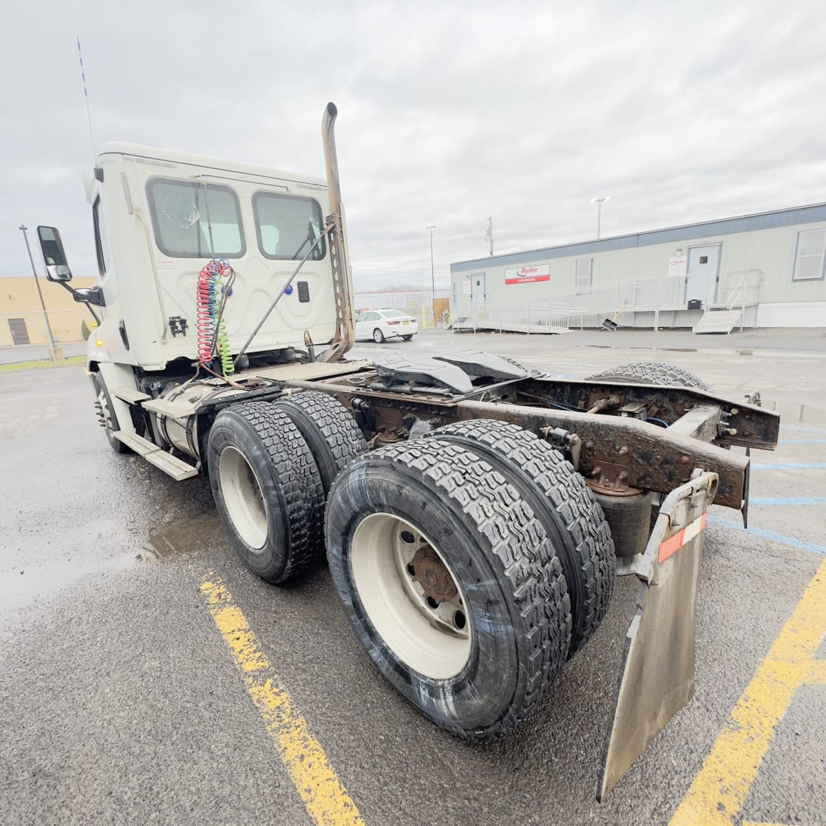 2016 Freightliner/Mercedes CASCADIA 125 646010