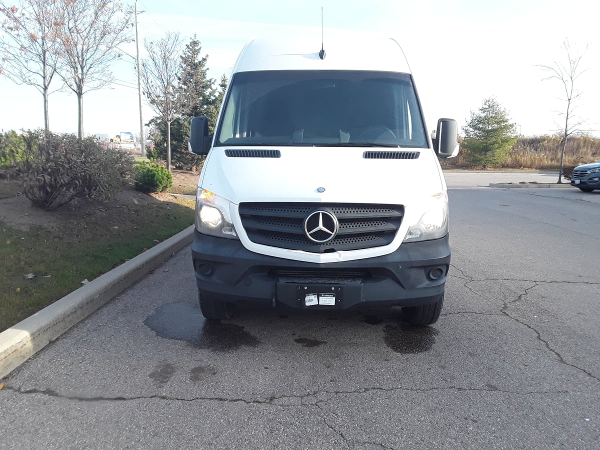 2015 Mercedes-Benz 2500 HIGH ROOF 646015