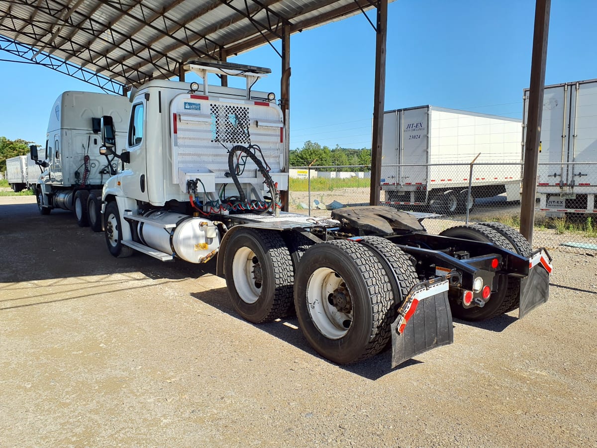 2016 Freightliner/Mercedes CASCADIA 125 646166