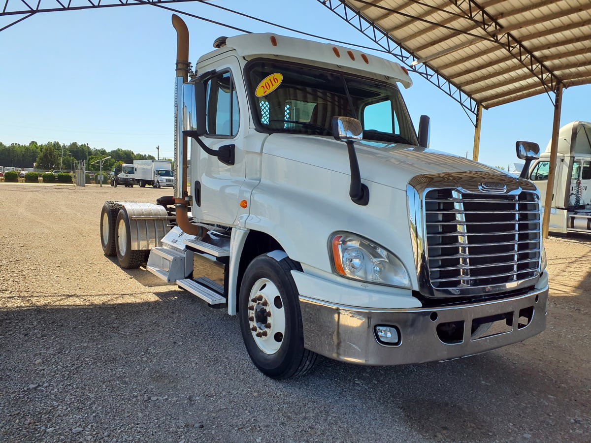 2016 Freightliner/Mercedes CASCADIA 125 646166