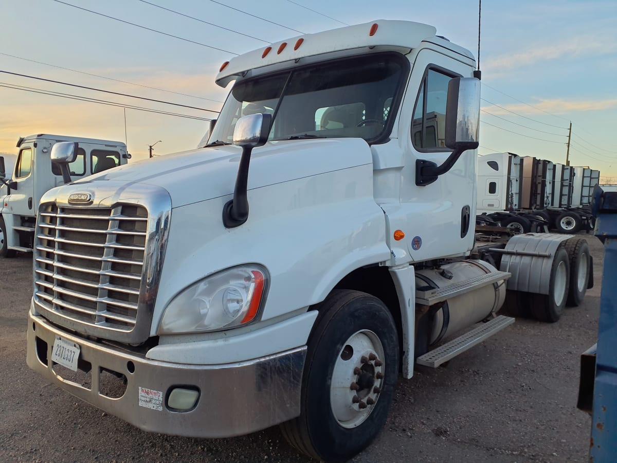 2016 Freightliner/Mercedes CASCADIA 125 646173