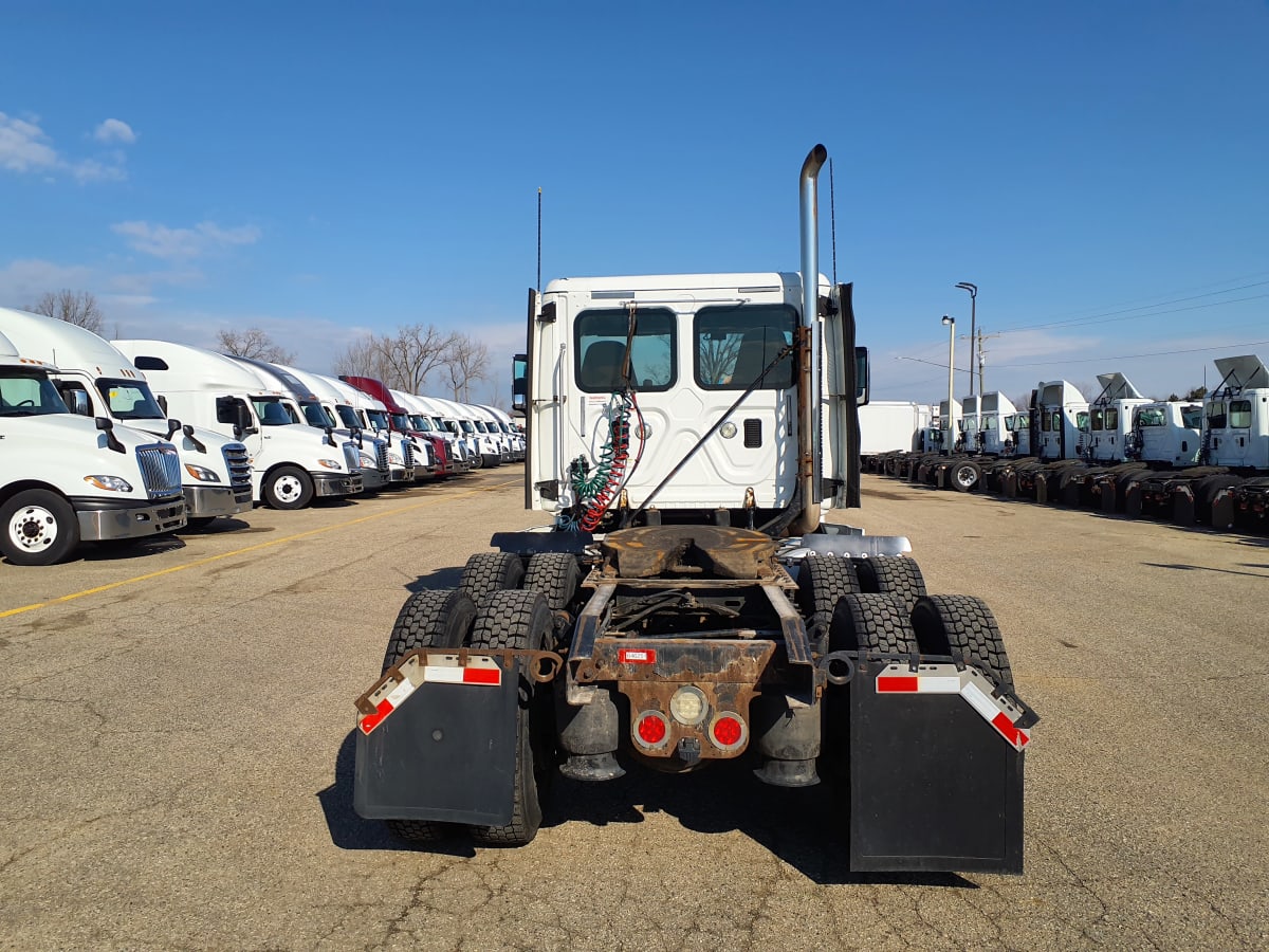 2016 Freightliner/Mercedes CASCADIA 125 646251