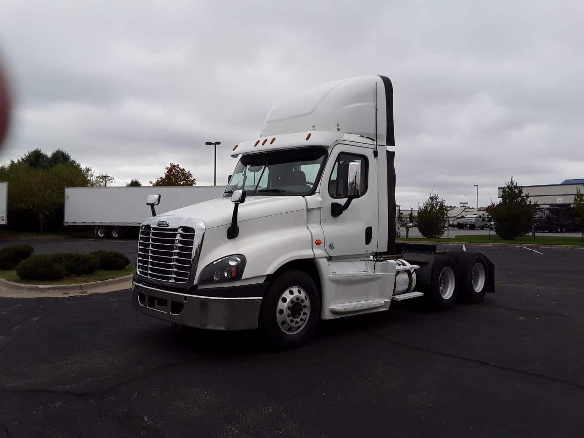 2016 Freightliner/Mercedes CASCADIA 125 646253