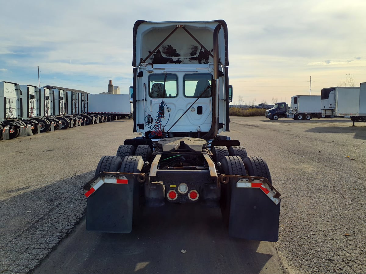 2016 Freightliner/Mercedes CASCADIA 125 646260