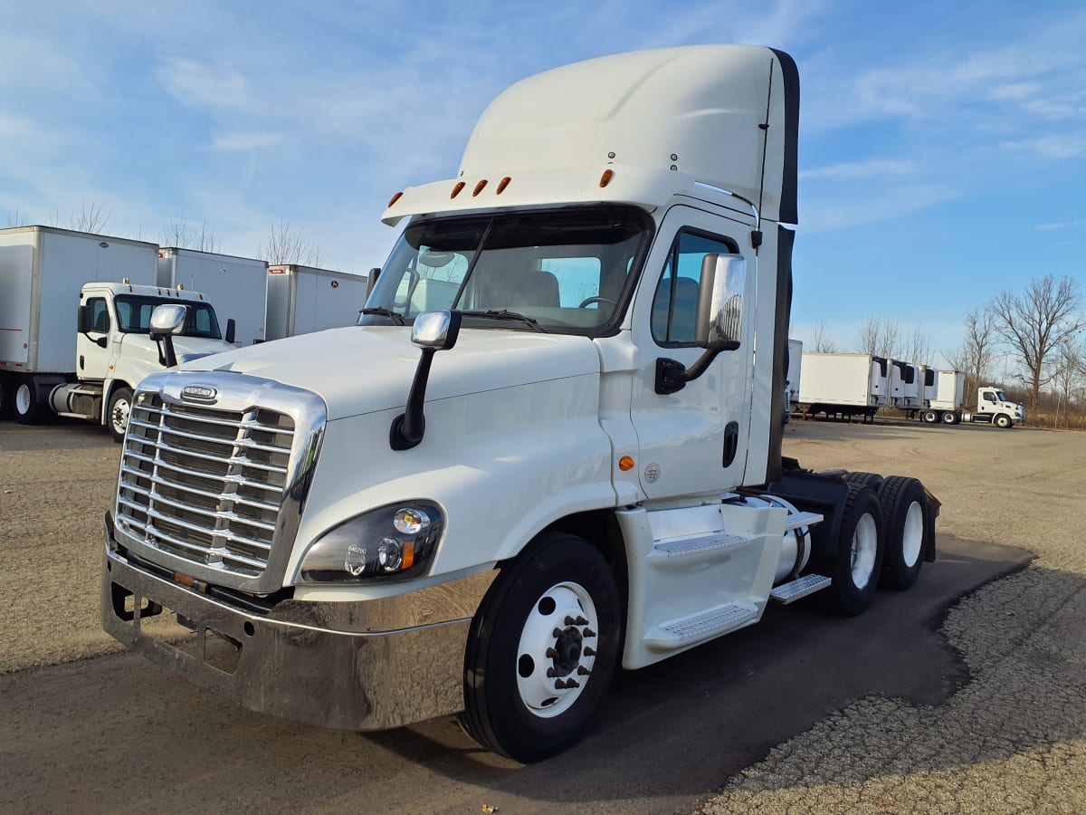 2016 Freightliner/Mercedes CASCADIA 125 646260